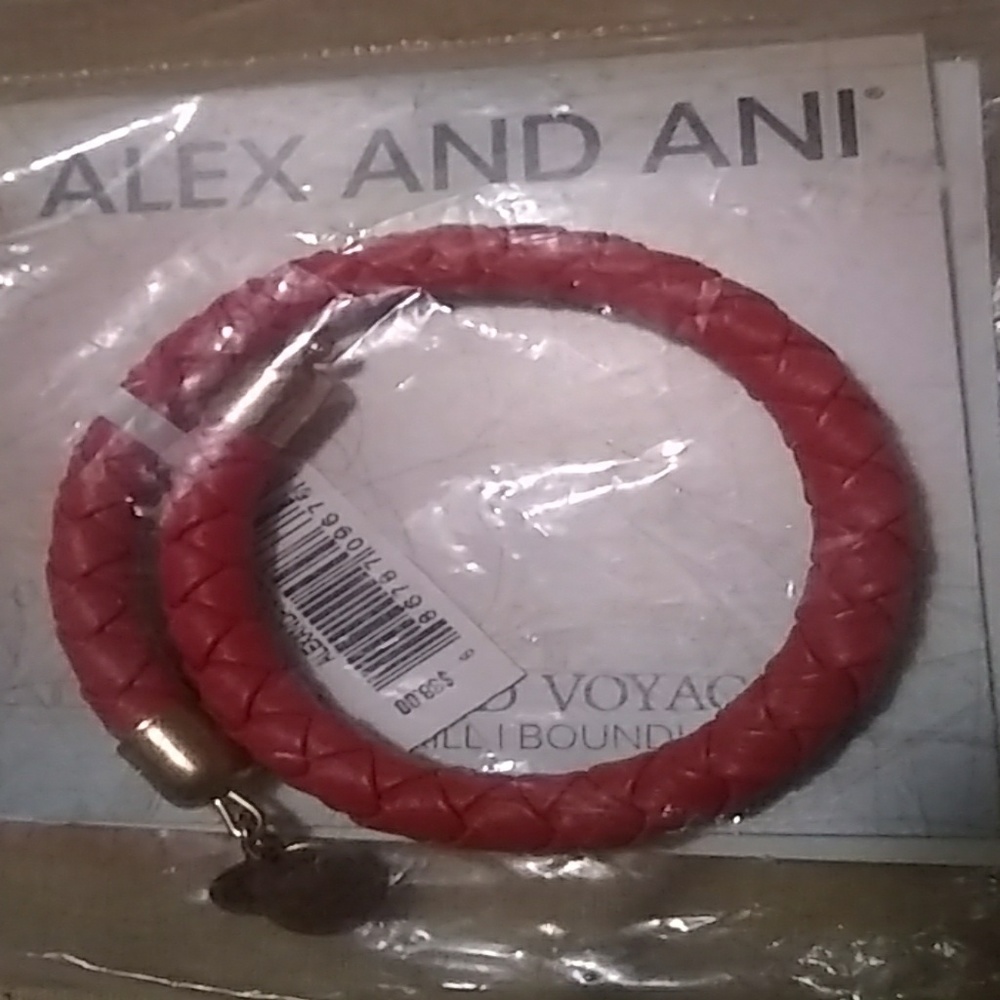Bracelet